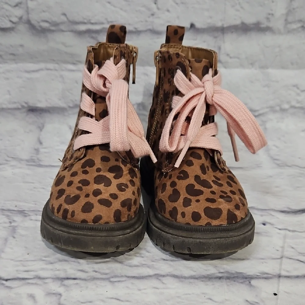 Cat & Jack Brown Leopard Kids Boots with Pink Laces